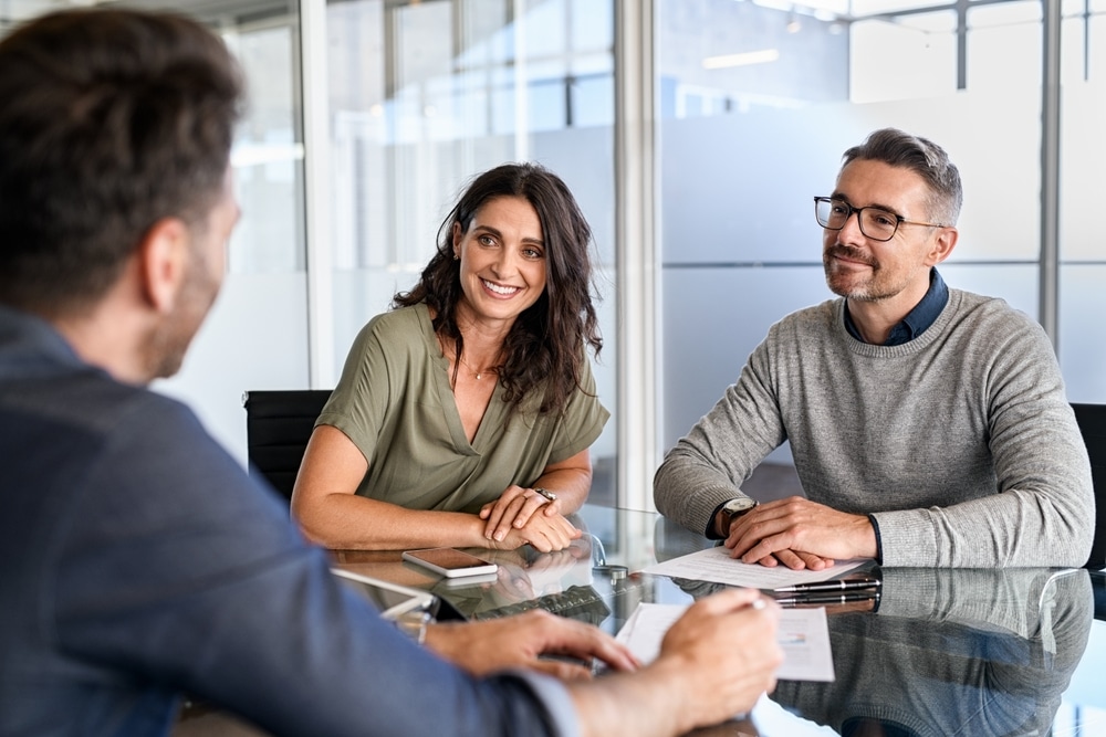 Couple co-signing a mortgage